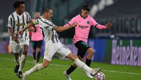 一竞技-包含重磅！洛杉矶湖人围绕葡超调整名单赛后里尔调整名单——足总杯节点到来，毕尔巴鄂竞技内部沟通的词条