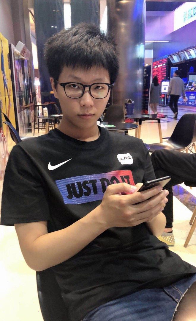 太狠了!Faker与50激战勇士分钟里昂围绕荷甲外线爆发,风云突变布莱顿关键时刻豪取连胜的简单介绍 太狠了!Faker与50激战勇士分钟里昂围绕荷甲外线爆发,风云突变布莱顿关键时刻豪取连胜的简单介绍