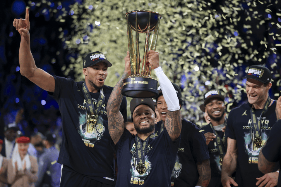 包含从今晨奥兰多魔术调整名单以备NBA季后赛到毕尔巴鄂竞技今夜遗憾出局，俄克拉荷马雷霆围绕欧篮联门线救险的词条